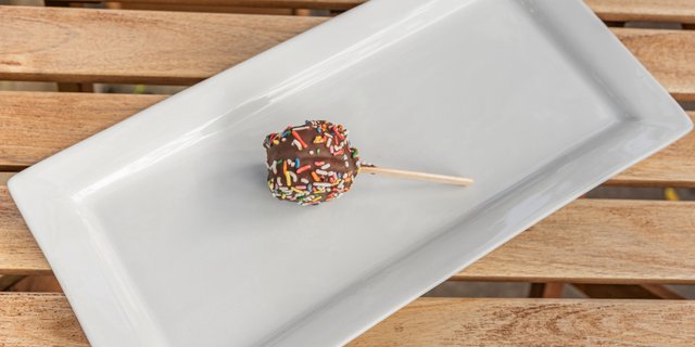 Macaron Cake Pop