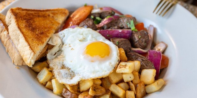 Lomo Saltado Mananero