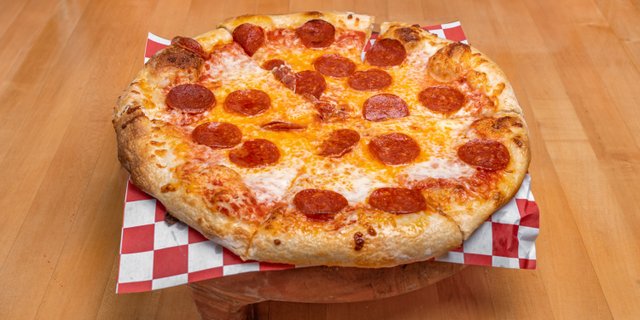 18" Pepperoni Pizza