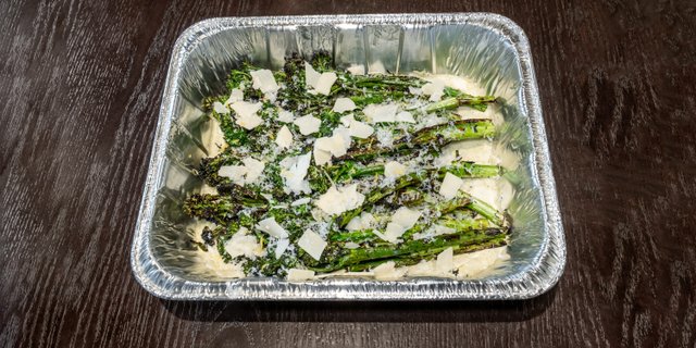 Grilled Broccolini Tray