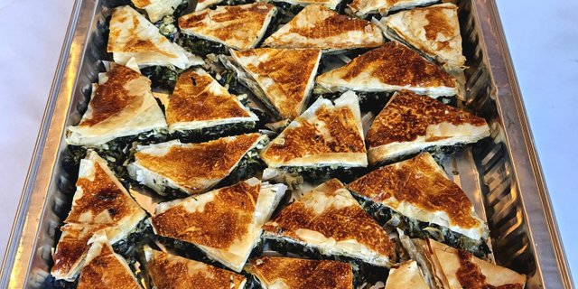 Spinach Pie Tray
