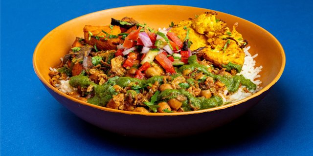 Chickpea Curry Bowl