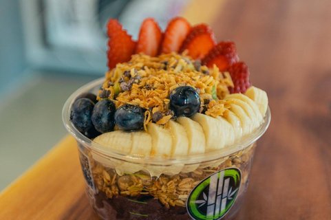 Build-Your-Own Acai Bowl