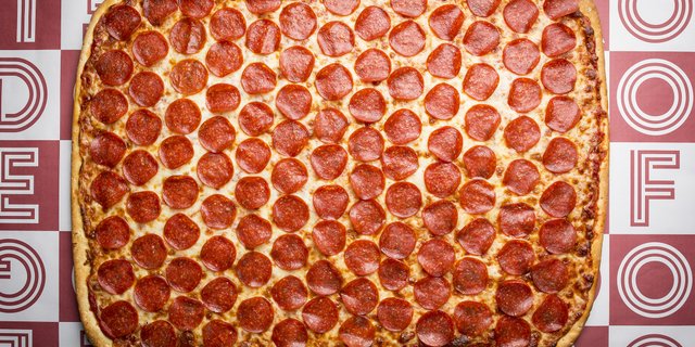 5 Stadium Pizza Package