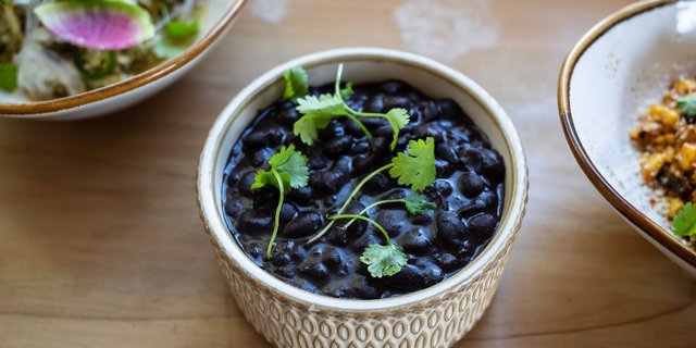 Borracho Black Beans