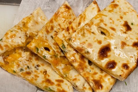 Chilli Cheese Naan