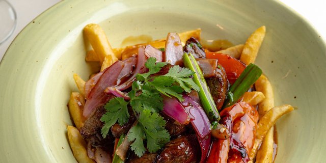 Lomo Saltado