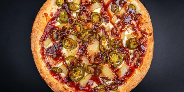 Sweet & Spicy Pizza