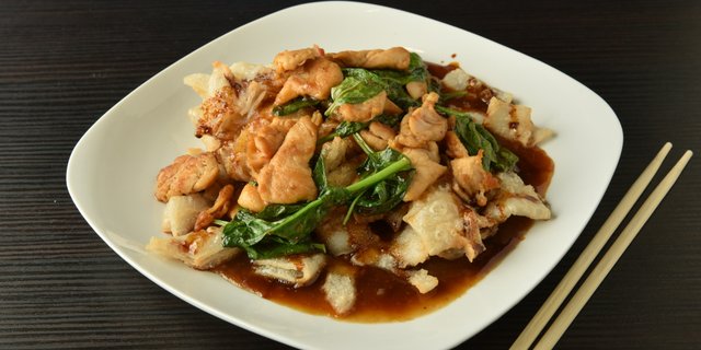 Macadamia Chicken
