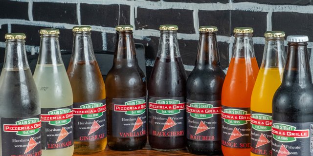 Assorted 12oz Main Street Sodas