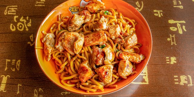 Noodles w/ Chicken