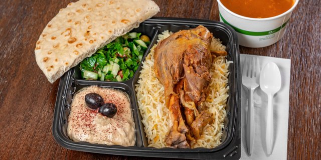 Lamb Shank Over Rice Lunch Box