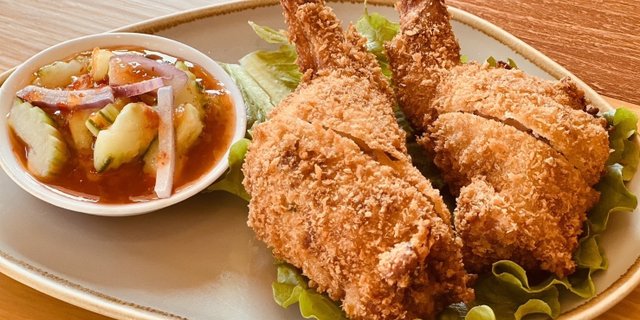 Stuffed Chicken Wings