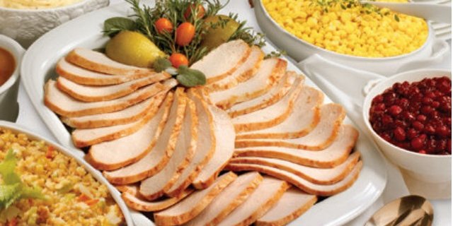 Holiday Heat & Serve Essential Turkey Breast Meal for 6