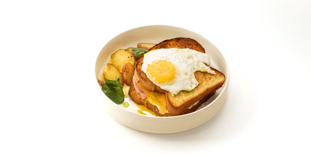 Croque Madam Sandwich