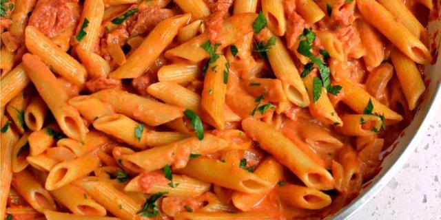 Penne alla Vodka (Penne a la Vodka)