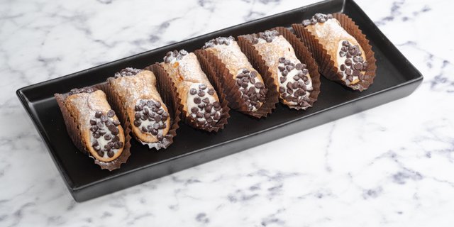 Mini Cannoli 6-Pack