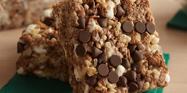 Chocolate Marshmallow Crispy Bar