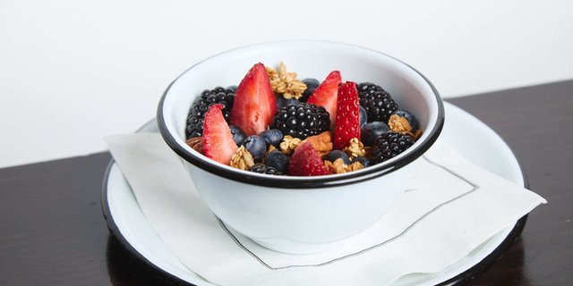 Vanilla Yogurt Parfait