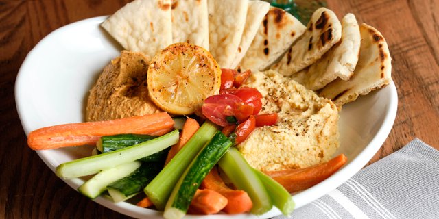 Tavern Hummus