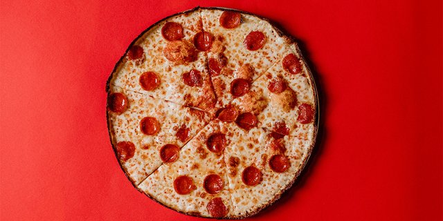 Bar-Style Pepperoni Pizza