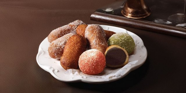 Custard Donut Rice Balls