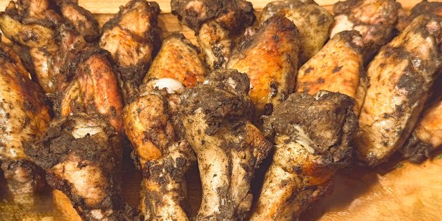10 Jerk Wings