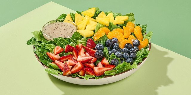 Strawberry Poppyseed Salad Boxed Lunch