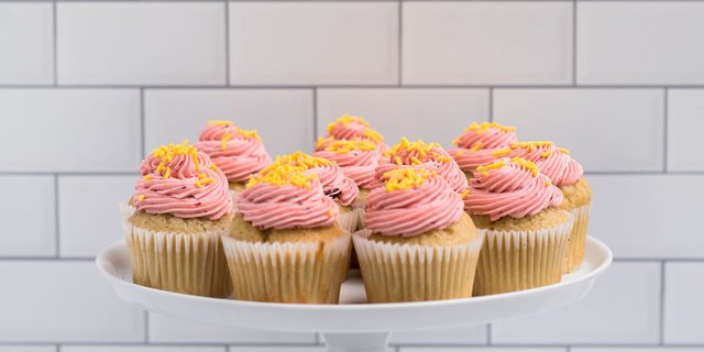 Strawberry Lemon Cupcakes