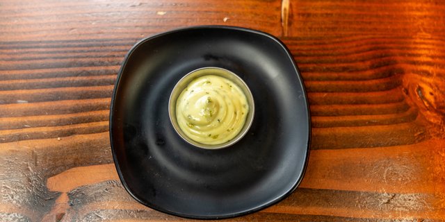 Black Iron Aioli