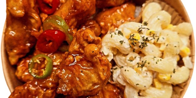 Sweet Spicy Chicken Rice Bowl
