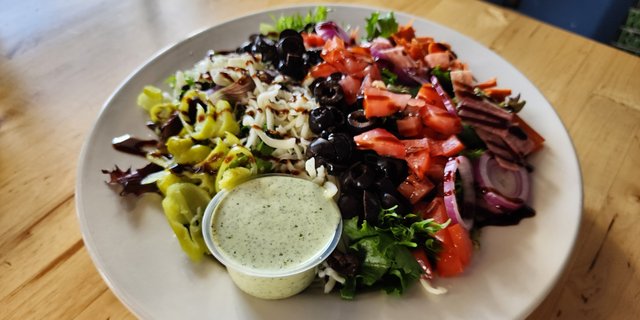 Italian Chop Salad Pan