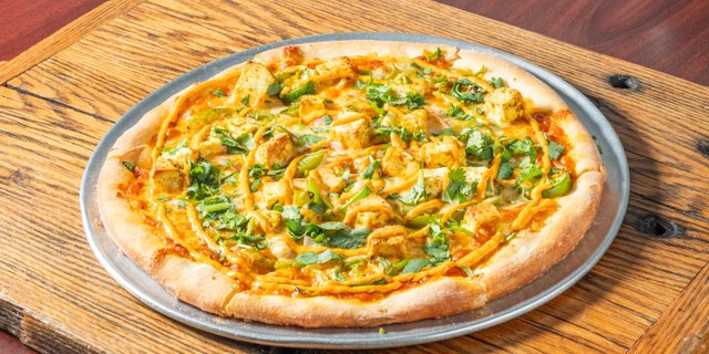Paneer Tikka Naan 7" Pizza