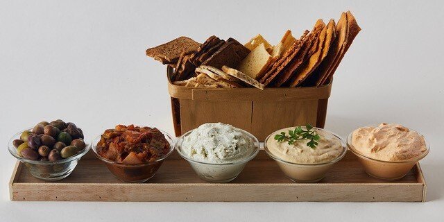 Mediterranean Snack Tray