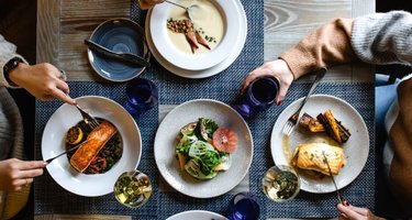 Town Meeting Bistro