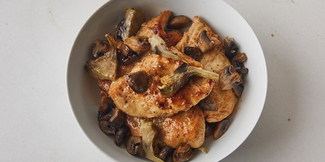 Chicken W/ Artichoke & Mushrooms