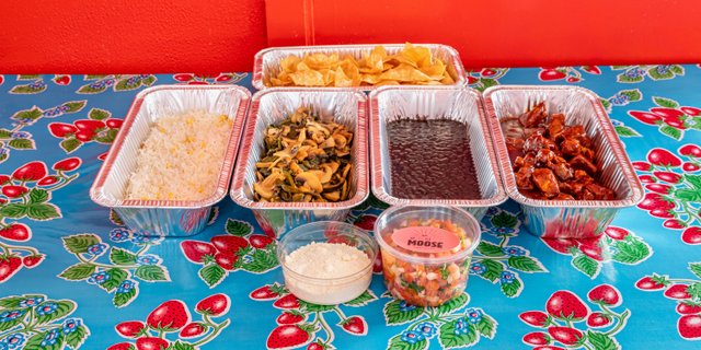 Mexican Classic Party Pack
