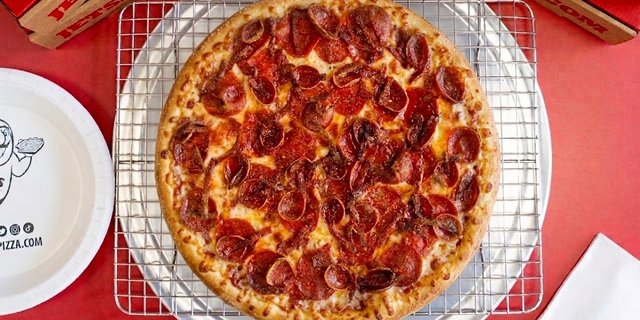 Ultimate Pepperoni - Hand Tossed Round Pizza