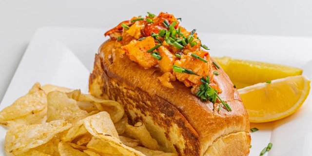 Warm Maine Sweet Chili Lobster Roll