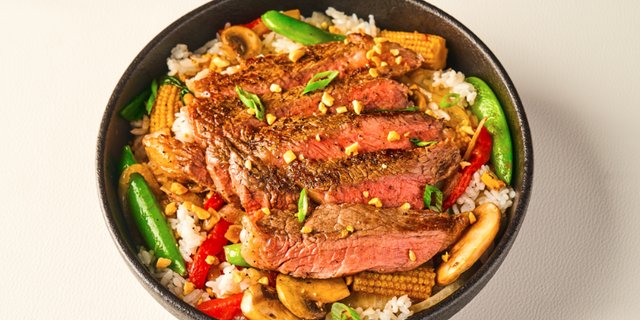 Spicy Pepper Steak Bowl