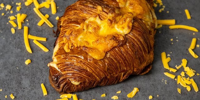 Ham & Cheese Croissant