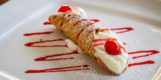 Cannoli