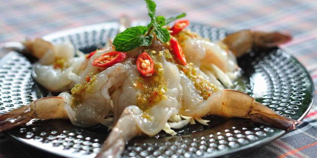 Goong Chae Nam Pla