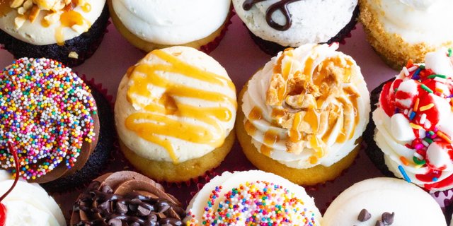 35 Pack of Cupcakes (Crowd Favorites)