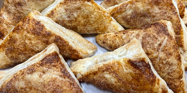 Apple Turnovers Box