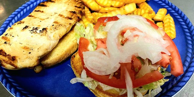 Grilled Chicken Burger & Fries