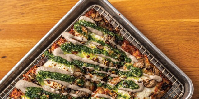 Regular Angel Pizza