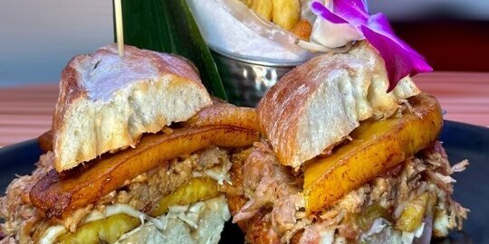 Un Cubano Dominicano Sandwich