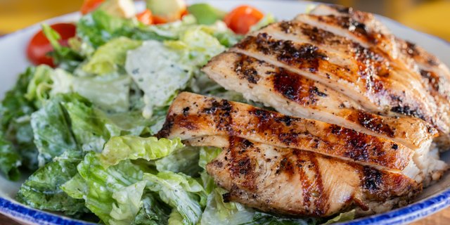 Green Goddess Salad w/ Chicken