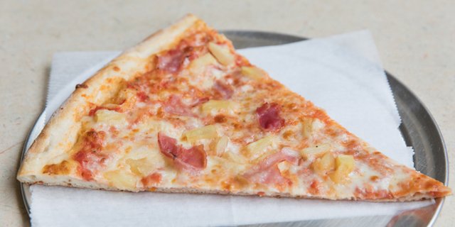 Hawaiian Pizza